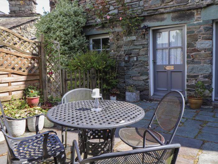 Bakers Yard Cottage, Grasmere, The Lake District. In a National Park. Close to amenities. Near Lake.