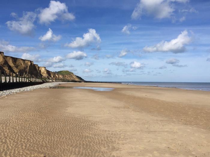 Beck Cottage in Sheringham, Norfolk. Characterful home, ideal for a couple, near amenities and beach