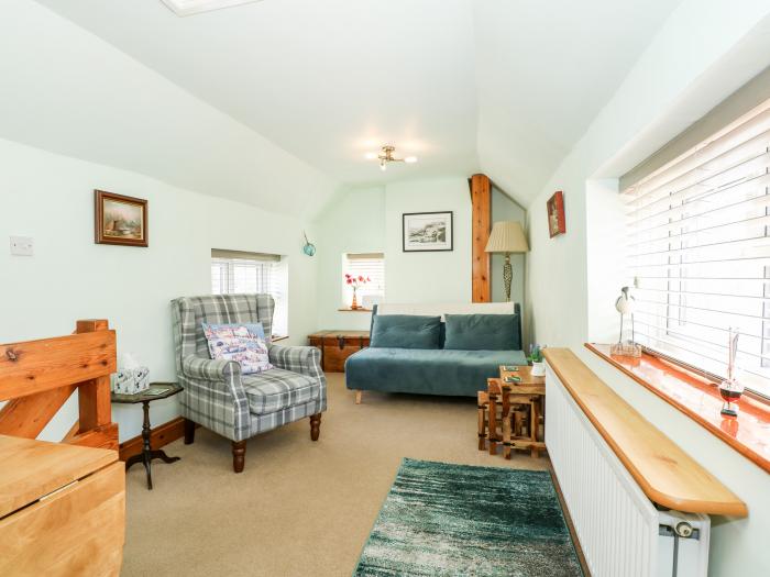 Beck Cottage in Sheringham, Norfolk. Characterful home, ideal for a couple, near amenities and beach