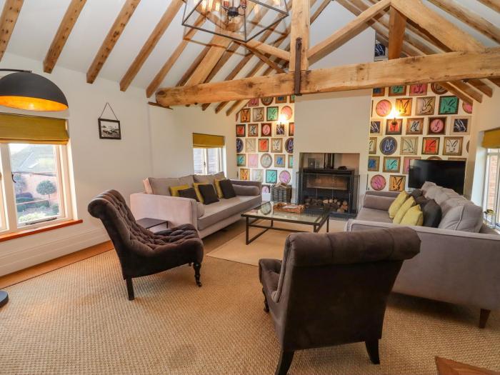 The Millhouse, near Welland, Worcestershire, Malvern Hills Area of Outstanding Natural Beauty. 4bed.