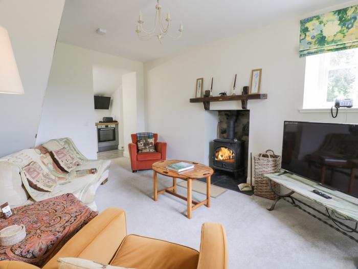 Prince's Cottage near Moniaive, Dumfries and Galloway. Three-bedroom cottage with rural views. Pets.