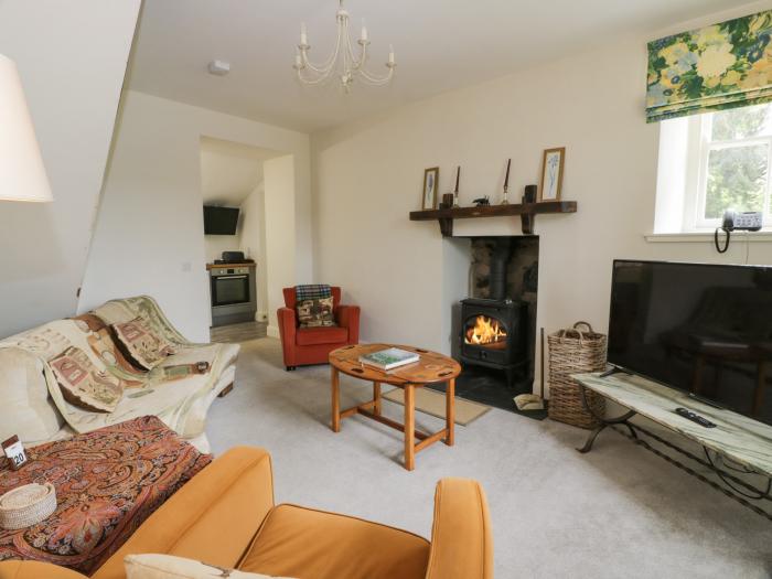 Prince's Cottage near Moniaive, Dumfries and Galloway. Three-bedroom cottage with rural views. Pets.