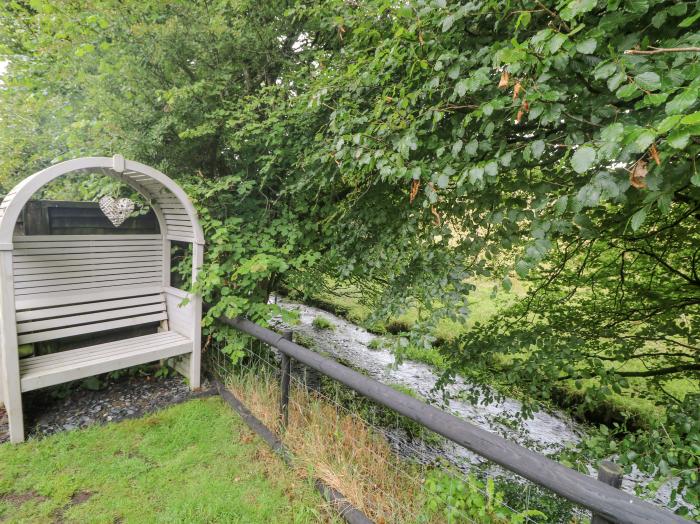 Inny Brook Burrow in Davidstow near Camelford, Cornwall. Off-road parking. Pet-friendly. Near beach.