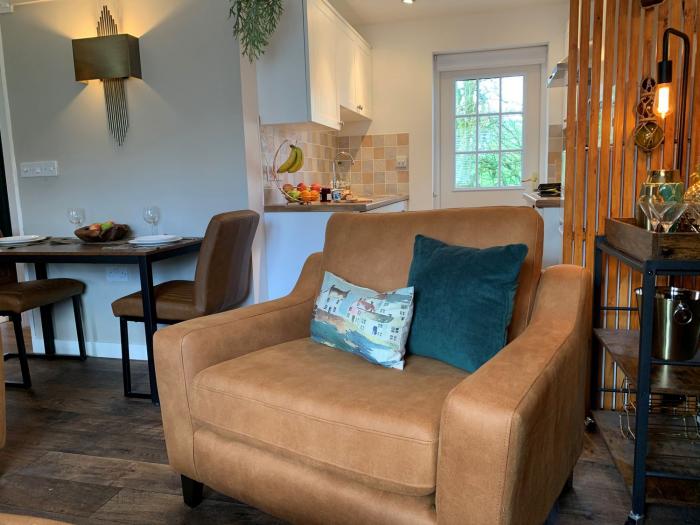 Inny Brook Burrow in Davidstow near Camelford, Cornwall. Off-road parking. Pet-friendly. Near beach.