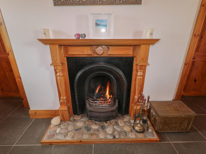 Cooladerry Cottage is in Cooladerry Mountain near Portsalon, County Donegal. Off-road parking. 3bed.