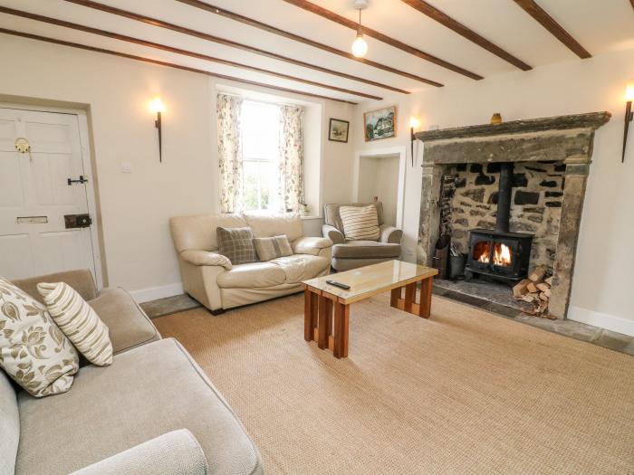 Covercote in Leyburn, Yorkshire. Woodburning stoves, near national park, countryside view, Smart TVs