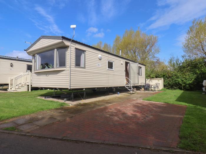 No. 46 Westfield is in Skipsea, East Riding of Yorkshire, off-road parking, near beach and amenities