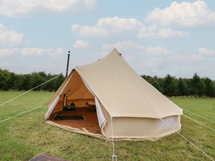 Bell Tent 1, Aldeburgh, Suffolk. Set on working farm, pet and child-friendly, decking with barbecue.