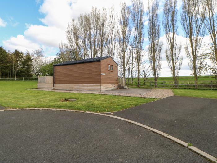 Wharfdale Pod, Hutton Rudby, Yorkshire, North York Moors National Park, Open plan, Lodge, Hot tub.
