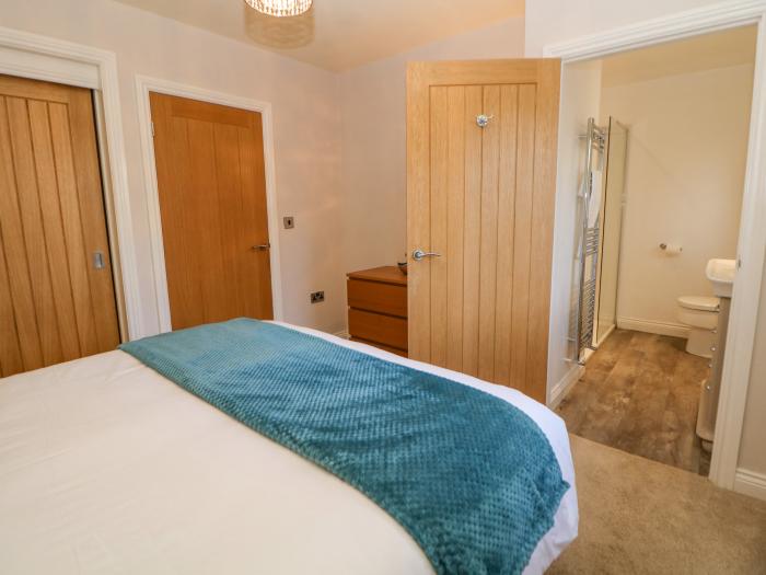 Causeway Hideaway, Dore, South Yorkshire. One-bedroom annexe, ideal for a couple. Near National Park