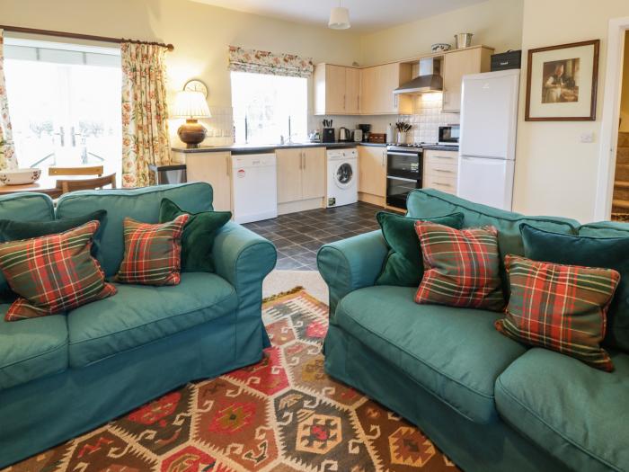 The Stables, Dalswinton, Dumfries and Galloway. One-bedroom cottage, ideal for couples. Countryside.