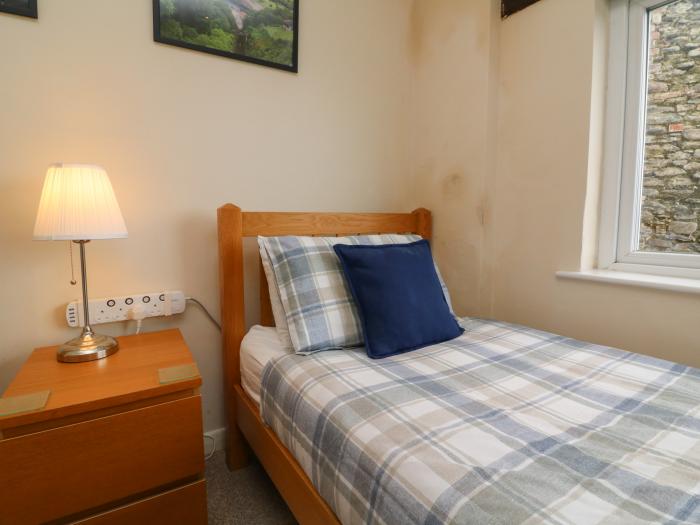 Lynmouth View, Lynmouth, Devon. Stunning sea views. Pet-free. Decking with furniture. Electric fire.