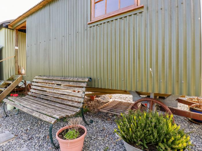 Puddle Duck Shepherds Hut, Crackington Haven