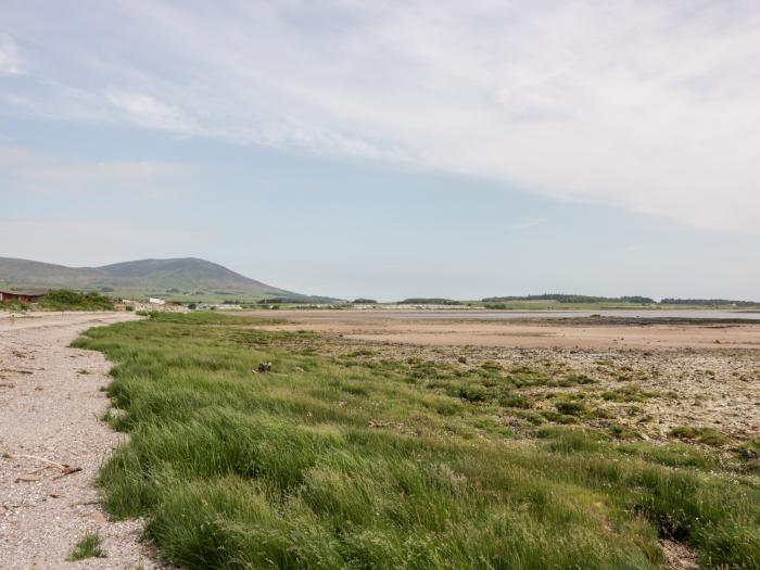 Quare Place, Southerness, Dumfries and Galloway. Smart TVs. Woodburning stove. Off-road parking x 6