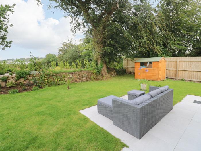 20 The Walled Garden nr Penryn, Cornwall. Three-bedroom, stylish home near amenities and attractions