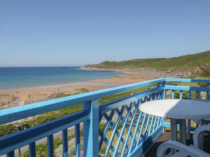 Morte View, Woolacombe, Devon. Beach views from balcony. Couple's retreat. Off-road parking. WiFi TV