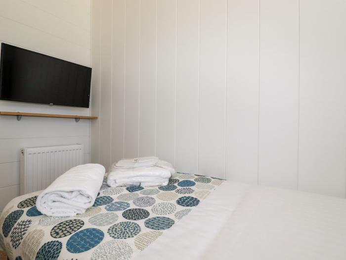 3 bed Platinum lodge at Hengar near St Breward, Cornwall. Off-road parking. Open-plan. Single-storey