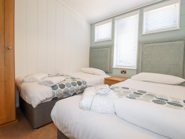 3 bed Platinum lodge at Hengar near St Breward, Cornwall. Off-road parking. Open-plan. Single-storey