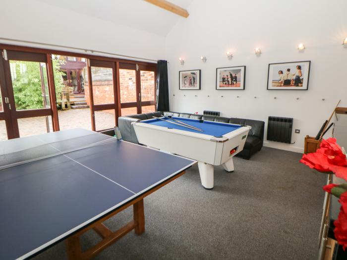 The Haybarn, on the outskirts of Lichfield, Staffordshire. Games room. Woodburning stove. Near shops