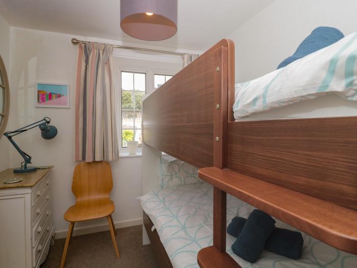Teal House, Lyme Regis, Dorset. Over 3 floors. Four bedrooms. Rear garden. Pet-friendly. Beach close