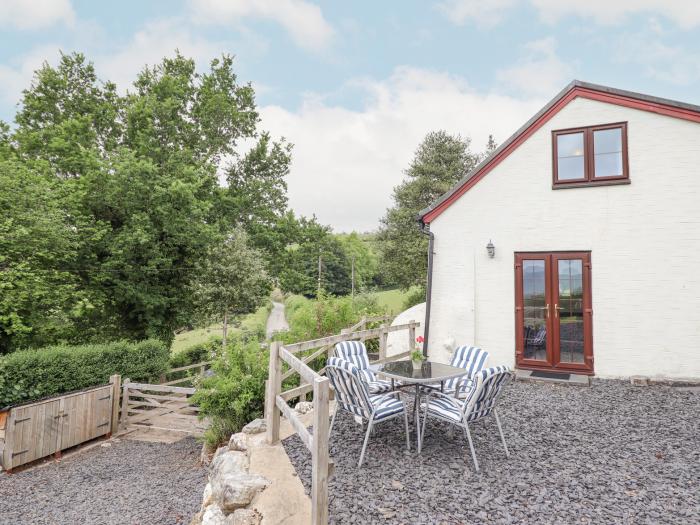 Cefn near Mallwyd, Powys. Two-bedroom, traditional cottage with countryside views. Nr National Park.