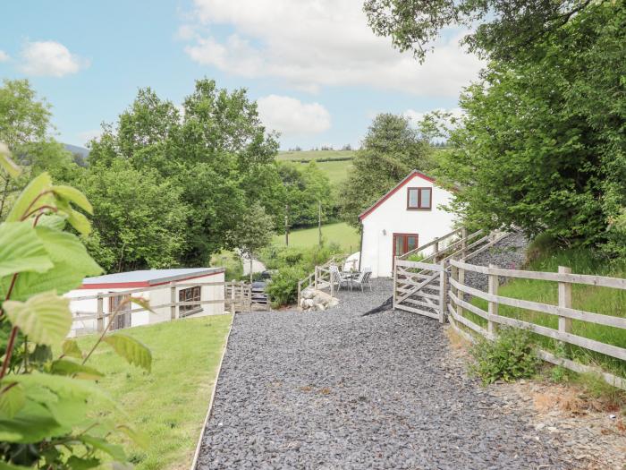 Cefn near Mallwyd, Powys. Two-bedroom, traditional cottage with countryside views. Nr National Park.