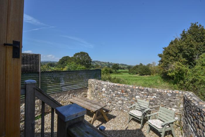 Brookhaven, Musbury, Devon. In an AONB. Close to amenities. Off-road parking. Gardens. Pet friendly.