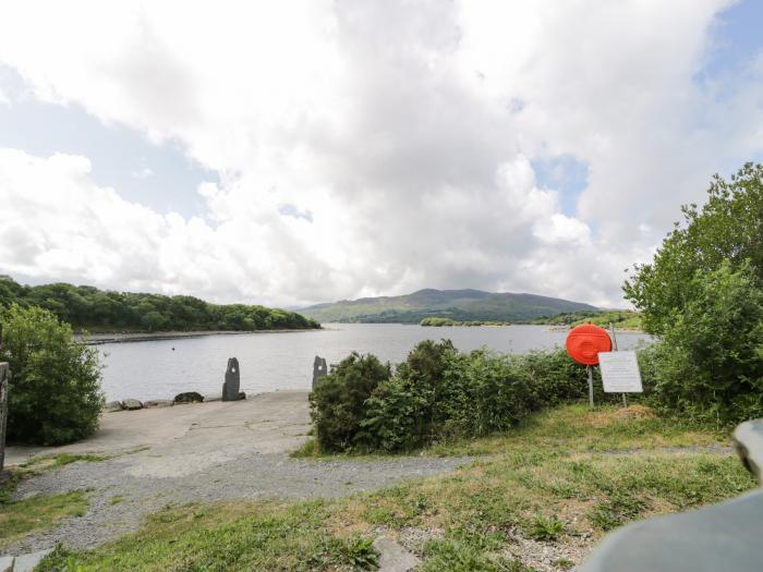 Bodalaw is in Trawsfynydd, Gwynedd. In National Park. Two-bedroom cottage with rural, mountain views