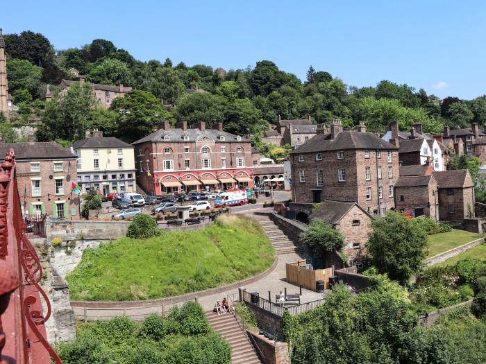 The Olde Drill House in Ironbridge, Shropshire. Two-bedroom, riverside home. Close to shops and pubs