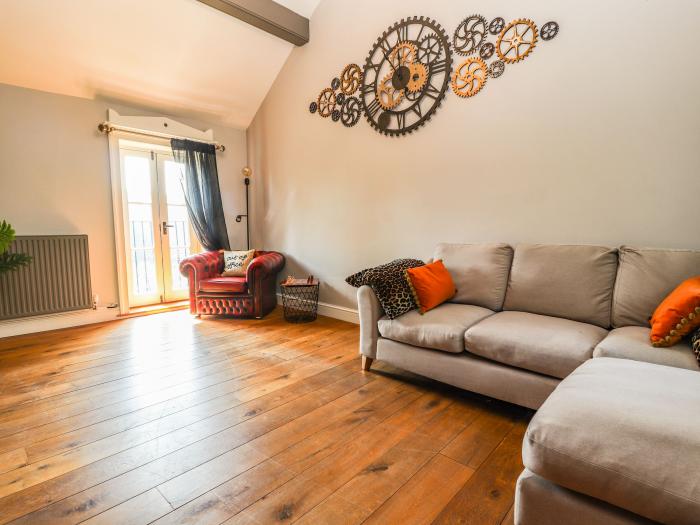 The Olde Drill House in Ironbridge, Shropshire. Two-bedroom, riverside home. Close to shops and pubs