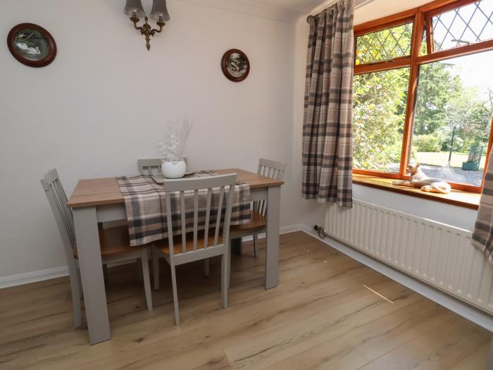 Cock Bank Cottage is near Bangor-On-Dee, Wrexham. Two-bedroom bungalow resting rurally. Pet-friendly