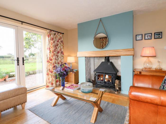 Bluebell Cottage, near Rugeley, Staffordshire. Two-bedroom cottage, with enclosed garden. Near AONB.