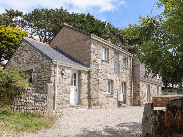 The Old Barn, St Just, Cornwall. Off-road parking. Woodburning stove. Original feature. Near a beach