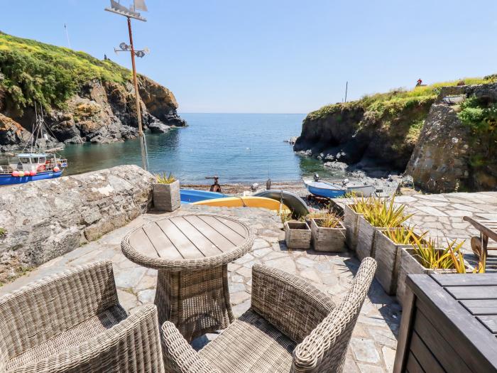 Beach Cottage, Cadgwith