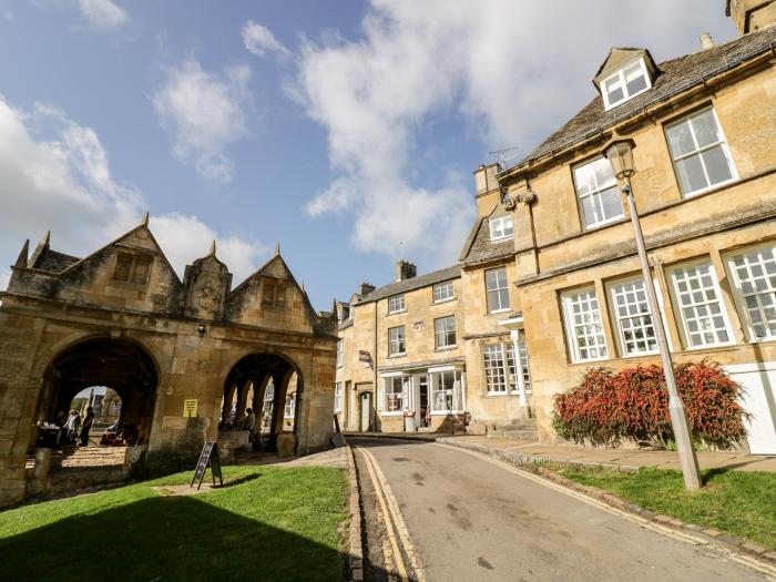 The Old Stables is in Chipping Campden, Gloucestershire. Two-bedroom barn conversion. In AONB. Rural