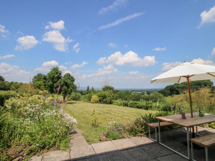 Lower Woodend Cottage, Bircher Common