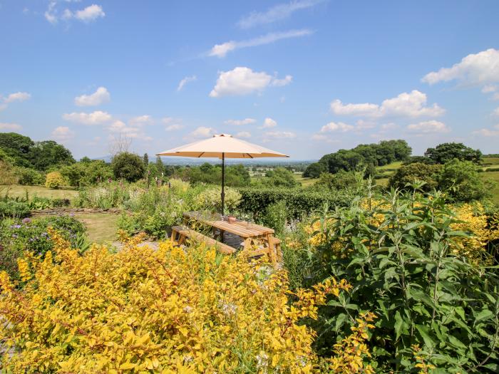 Lower Woodend Cottage, Bircher Common