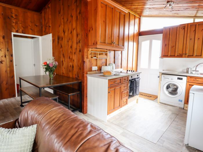 Chalet 2, Plas Y Dinas Holiday Park, Dinas Mawddwy, Gwynedd. 3 bedrooms. Single-storey. Pet-friendly