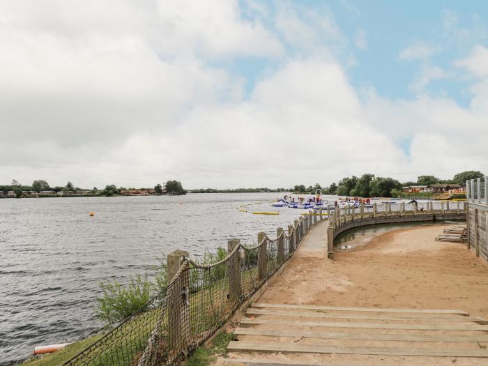 14 Larch View, Tattershall Lakes Country Park, Lincolnshire. Three-bed lodge with on-site facilities