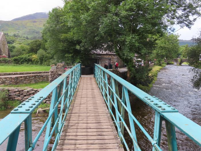 Ty Nain, Beddgelert