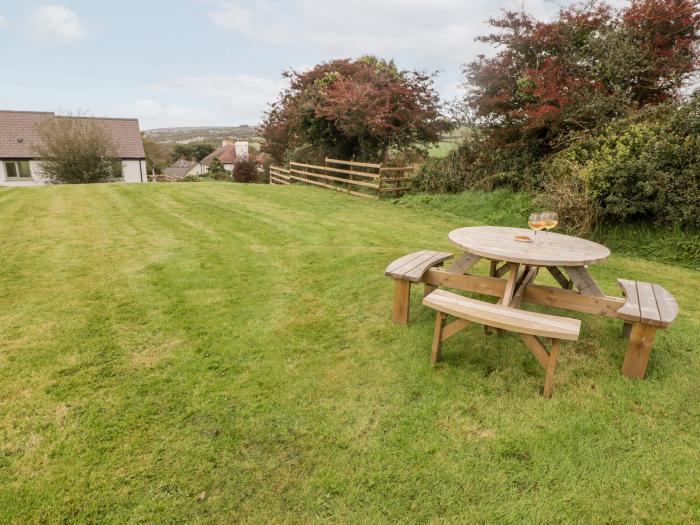 Fountain Folly, is near St Dogmaels, Pembrokeshire. Three-bedroom bungalow near amenities and beach.