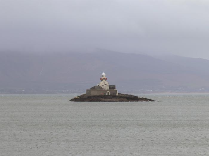 19A Lighthouse Village, Fenit, County Kerry. Close to a beach. Close to amenities. Off-road parking.