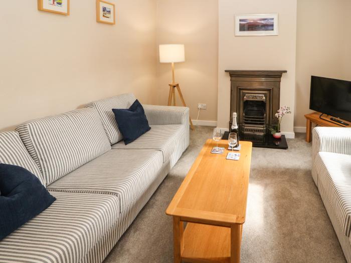 Bay Tree Cottage in Keswick, Cumbria. Two-bed home resting in National Park. Close to amenities