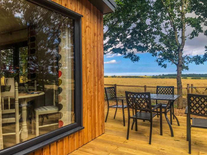 Ash Lodge, Tranwell Woods, Morpeth, Northumberland. Smart TV. Woodburning stove. Near National Park.