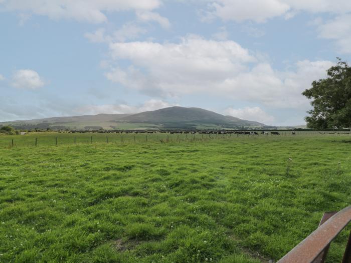 Lapwing Lodge, in Kirkbean near Southerness, Dumfries and Galloway. Open plan. Ground-floor living.