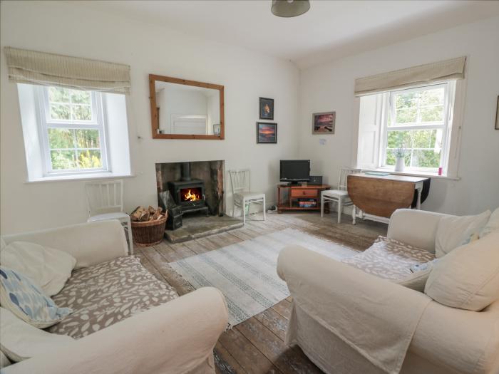 Little Dunbar Cottage, Kirkbean near Southerness, Dumfries and Galloway. Ground-floor living. Garden