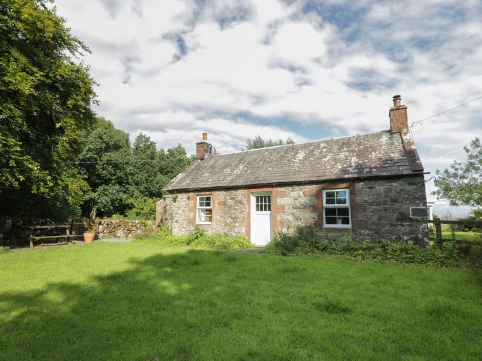 Little Dunbar Cottage, Kirkbean near Southerness, Dumfries and Galloway. Ground-floor living. Garden