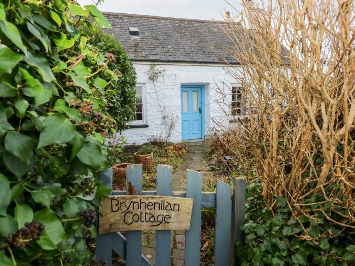 Brynhenllan Cottage, Dinas Cross, Pembrokeshire