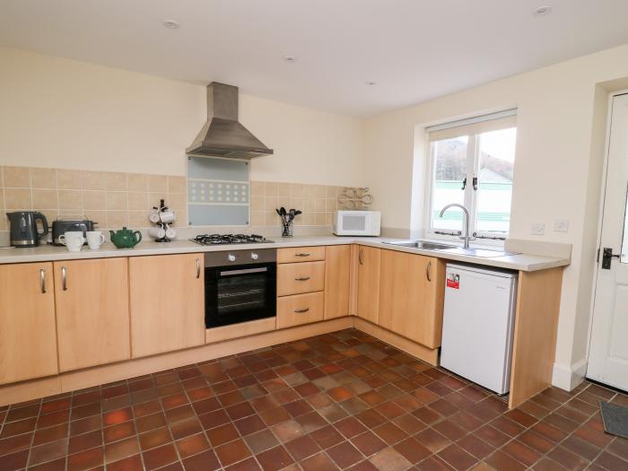 Railway Station Cottage in New Radnor, Powys. Old station house. Pet-friendly. Child-friendly. Patio