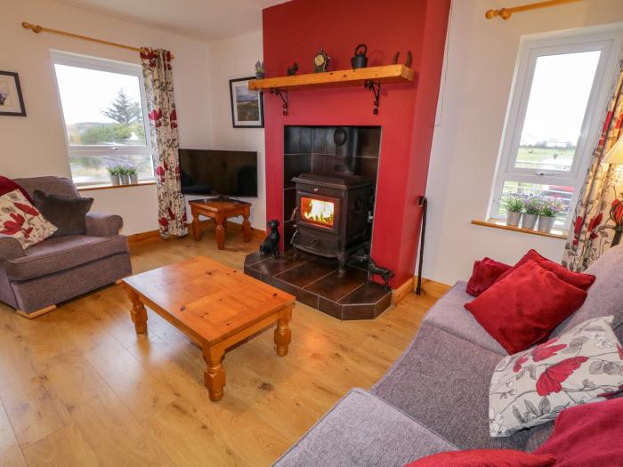 Fintan's rests in Carndonagh, County Donegal. Two-bedroom bungalow. Pet and family-friendly. Rural.